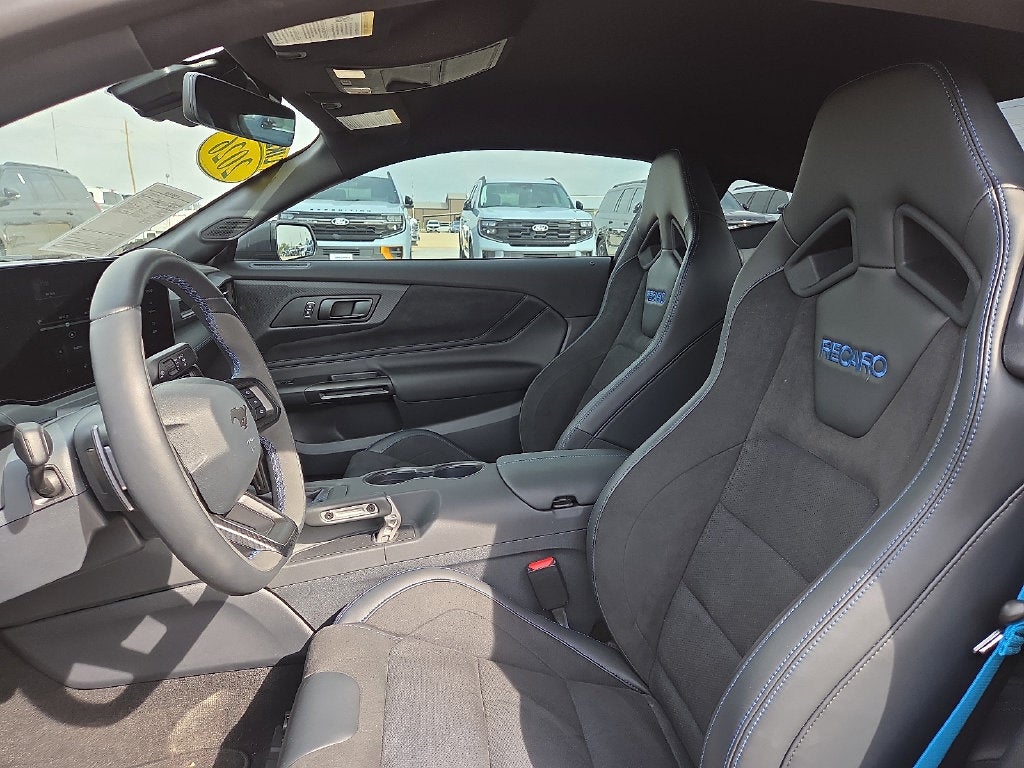2026 Ford Mustang Dark Horse