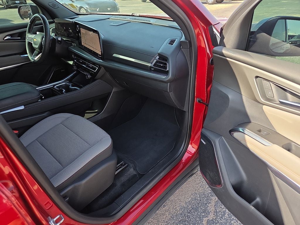 2024 Chevrolet Traverse LT 2LT