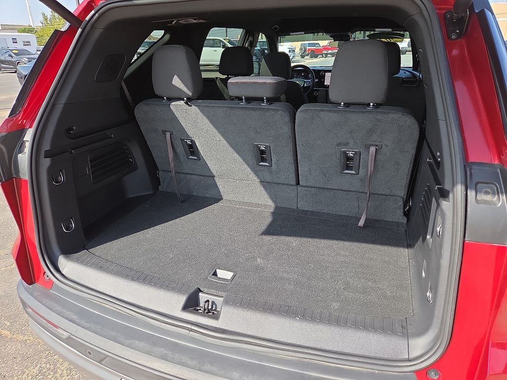 2024 Chevrolet Traverse LT 2LT
