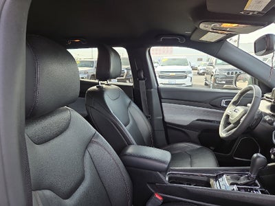 2024 Jeep Compass Latitude Lux