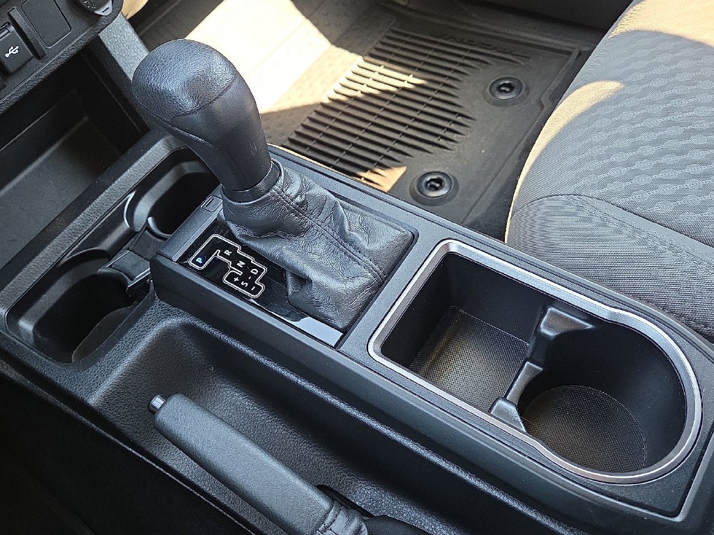 2023 Toyota Tacoma SR V6