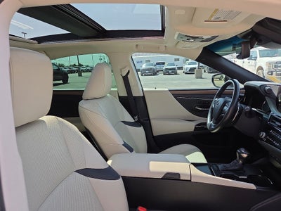 2025 Lexus ES 350