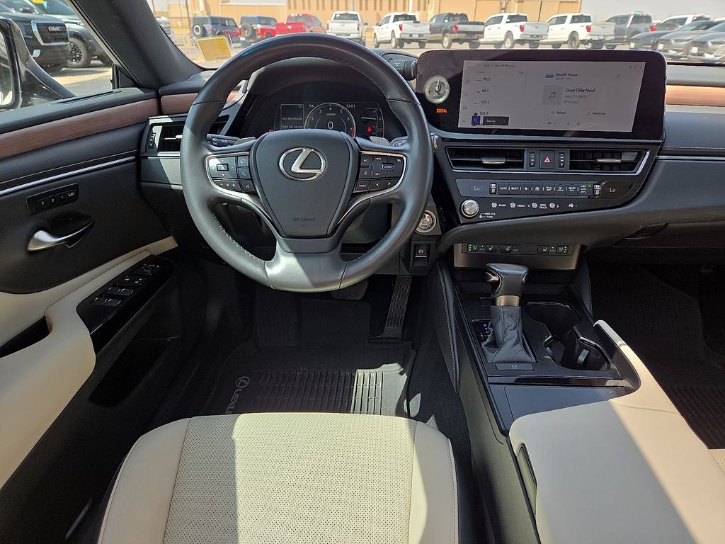 2025 Lexus ES 350