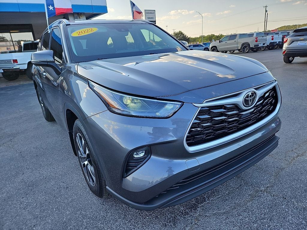2022 Toyota Highlander XLE