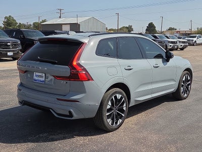 2026 Volvo XC60 B5 Plus