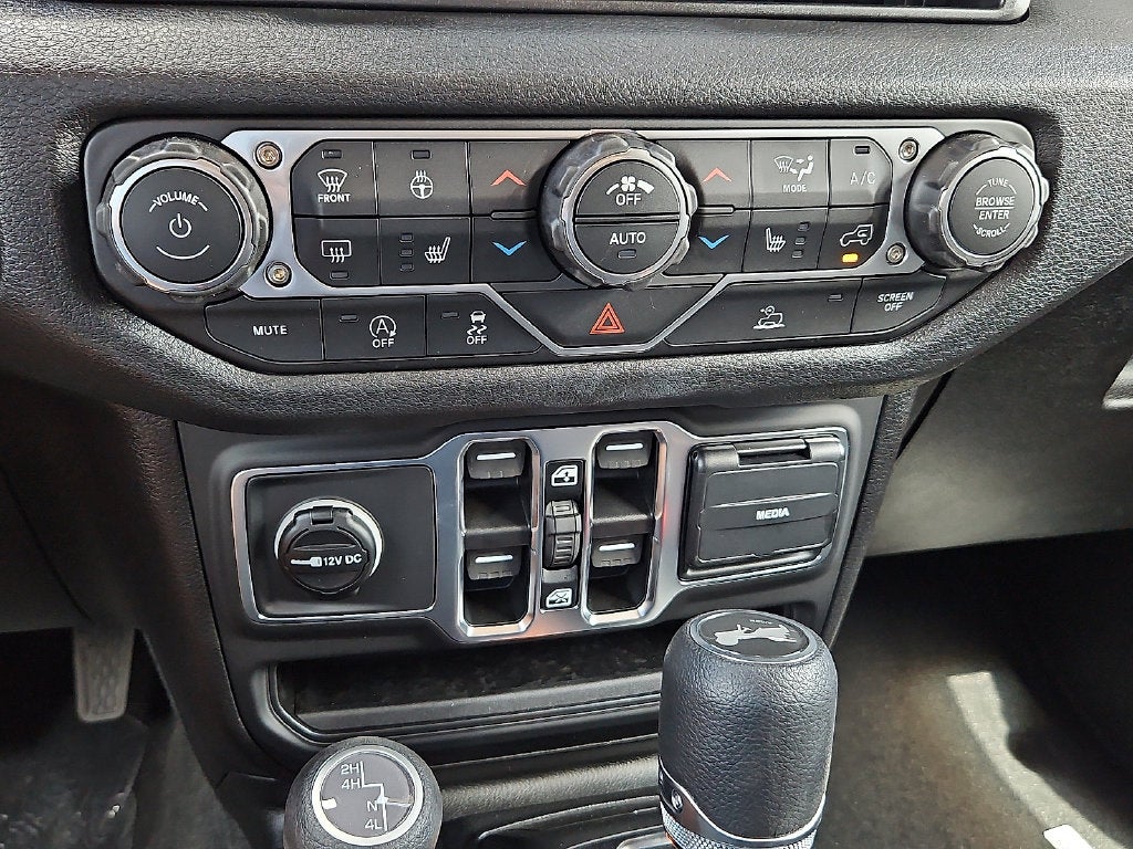 2027 Jeep Wrangler WRANGLER 4-DOOR SPORT S