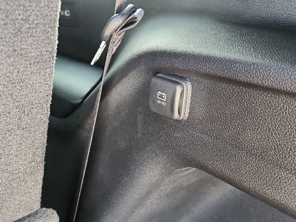 2027 Jeep Grand Cherokee GRAND CHEROKEE L LAREDO ALTITUDE 4X2