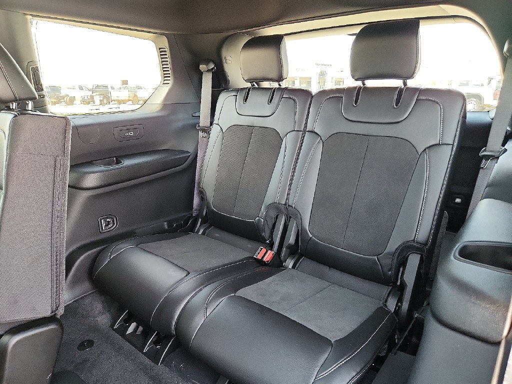 2027 Jeep Grand Cherokee GRAND CHEROKEE L LAREDO ALTITUDE 4X2