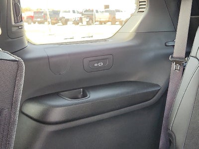 2027 Jeep Grand Cherokee GRAND CHEROKEE L LAREDO ALTITUDE 4X2