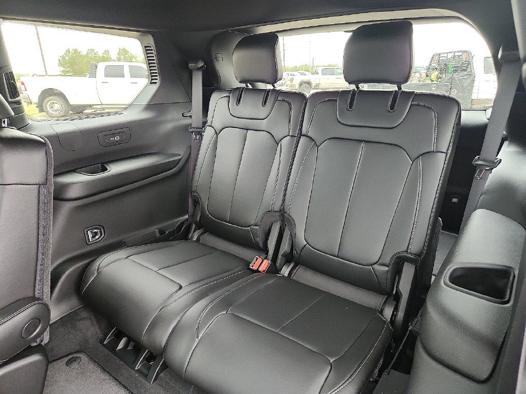 2027 Jeep Grand Cherokee GRAND CHEROKEE L LIMITED 4X2