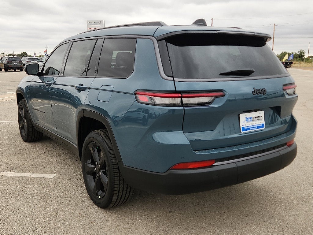 2027 Jeep Grand Cherokee GRAND CHEROKEE L LIMITED 4X2