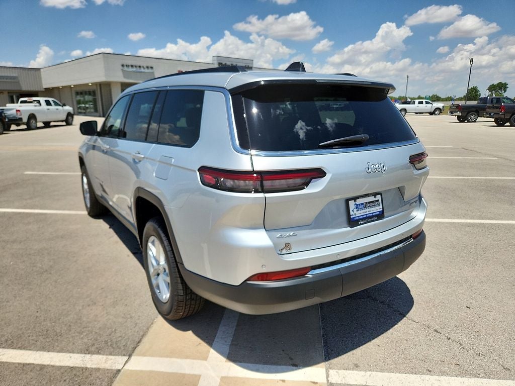 2025 Jeep Grand Cherokee GRAND CHEROKEE L LAREDO X 4X4