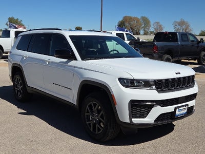 2027 Jeep Grand Cherokee GRAND CHEROKEE L LAREDO ALTITUDE 4X4