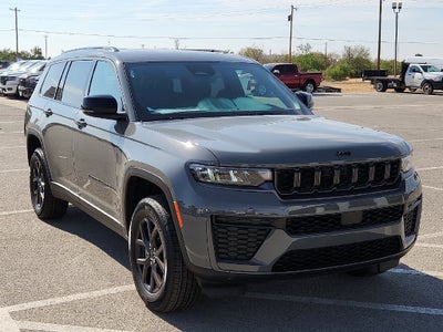 2027 Jeep Grand Cherokee GRAND CHEROKEE L LAREDO ALTITUDE 4X4
