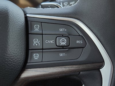 2027 Jeep Grand Cherokee GRAND CHEROKEE L LAREDO ALTITUDE 4X4