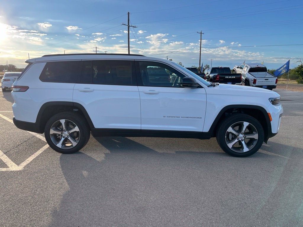 2026 Jeep Grand Cherokee GRAND CHEROKEE L LIMITED 4X4