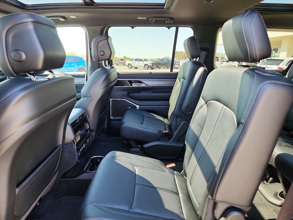 2025 Jeep Wagoneer L WAGONEER L CARBIDE 4X4