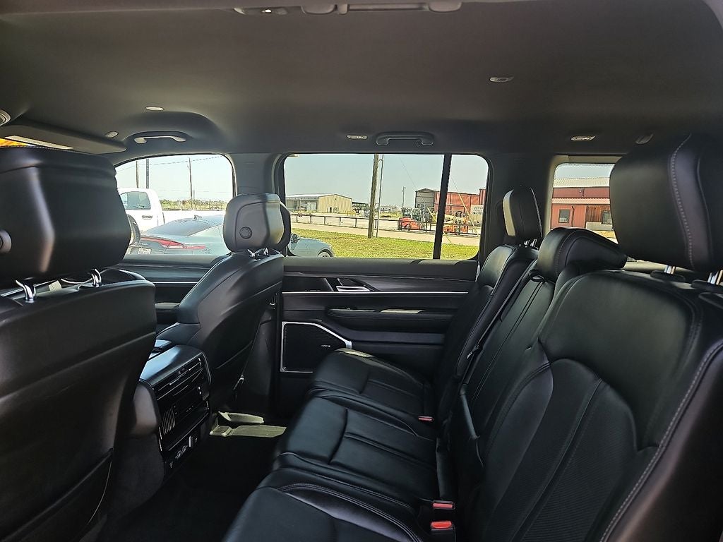 2023 Jeep Wagoneer Series II 4x4