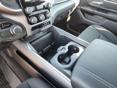 2025 RAM 1500 RAM 1500 LONE STAR CREW CAB 4X2 5'7' BOX