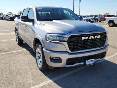 2025 RAM 1500 RAM 1500 LONE STAR CREW CAB 4X2 5'7' BOX