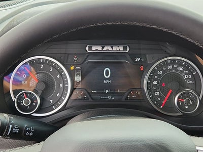 2025 RAM 1500 RAM 1500 LONE STAR CREW CAB 4X2 5'7' BOX