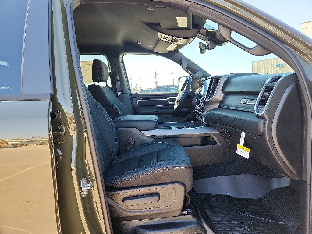 2027 RAM 1500 RAM 1500 LONE STAR CREW CAB 4X2 5'7' BOX
