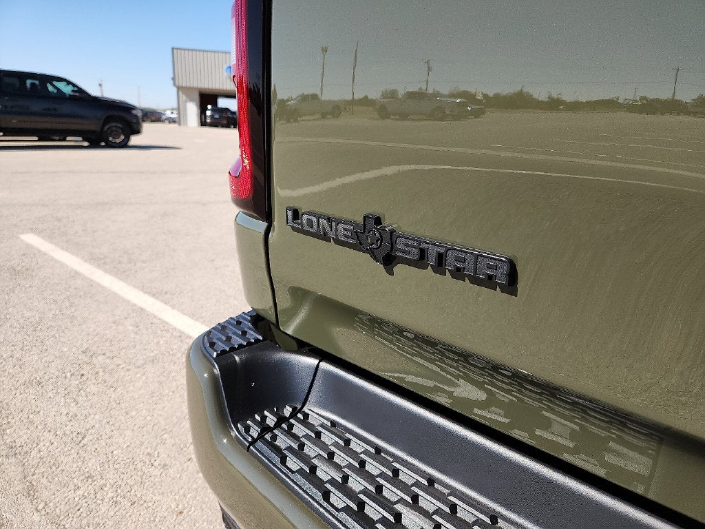 2027 RAM 1500 RAM 1500 LONE STAR CREW CAB 4X2 5'7' BOX