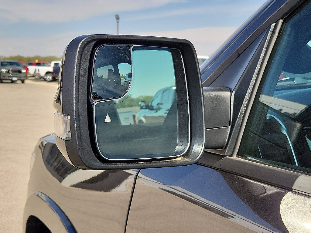 2027 RAM 1500 RAM 1500 LONE STAR CREW CAB 4X4 5'7' BOX