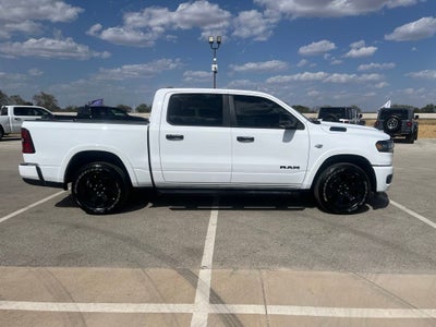 2026 RAM 1500 Lone Star Crew Cab 4x4 5'7' Box