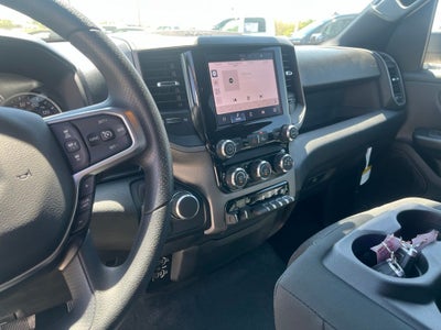 2026 RAM 1500 RAM 1500 EXPRESS CREW CAB 4X4 5'7' BOX