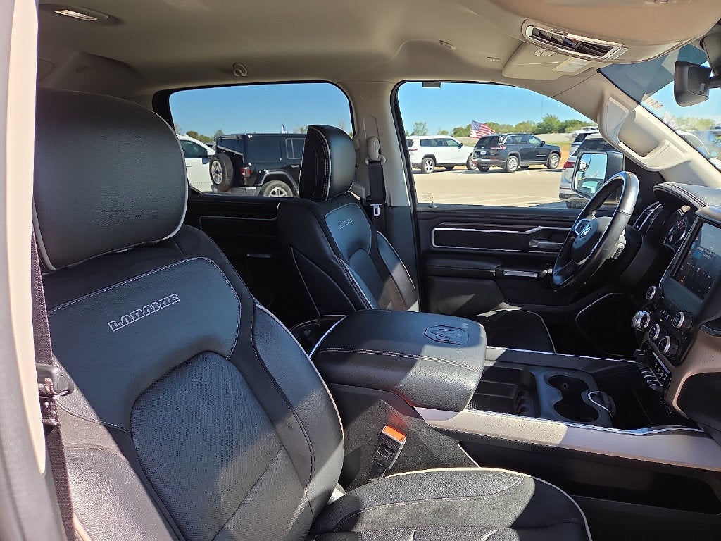 2022 RAM 1500 Laramie Crew Cab 4x4 5'7' Box