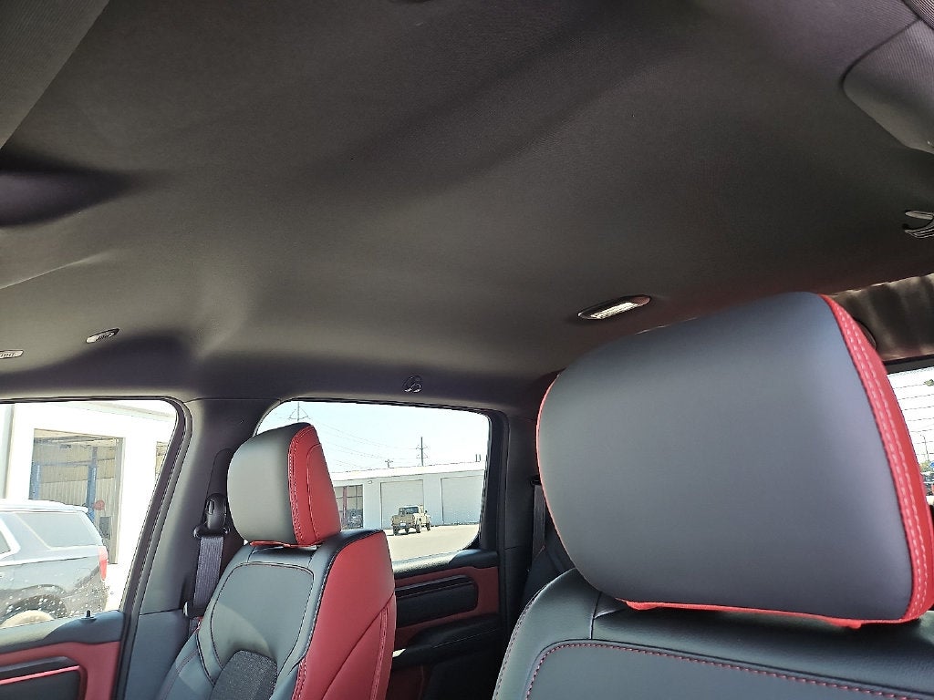 2027 RAM 1500 RAM 1500 REBEL CREW CAB 4X4 5'7' BOX