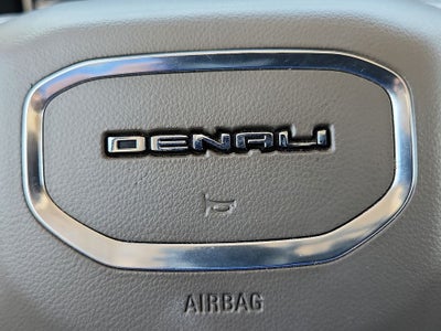 2021 GMC Yukon XL 4WD Denali