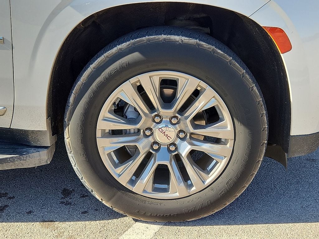 2021 GMC Yukon XL 4WD Denali