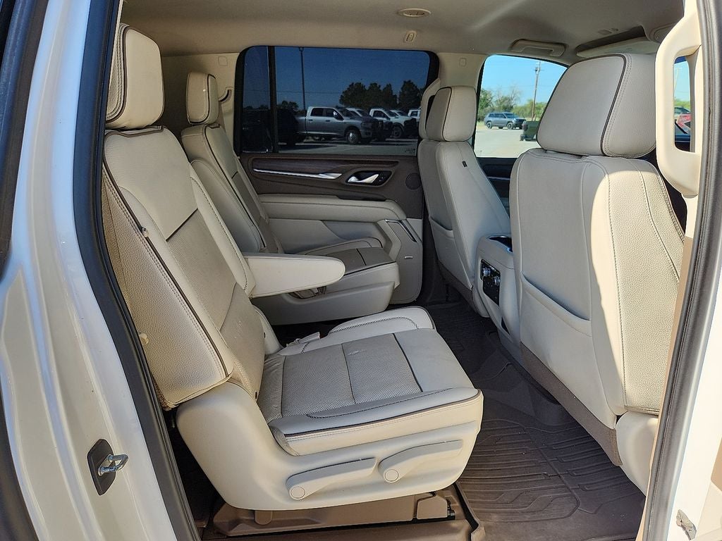 2021 GMC Yukon XL 4WD Denali