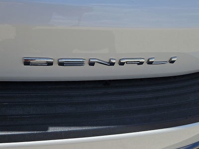 2023 GMC Yukon XL 4WD Denali Ultimate