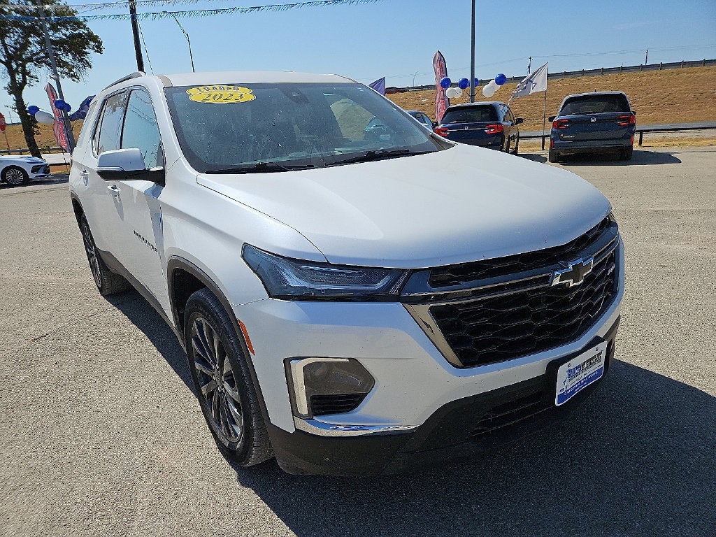 2023 Chevrolet Traverse RS