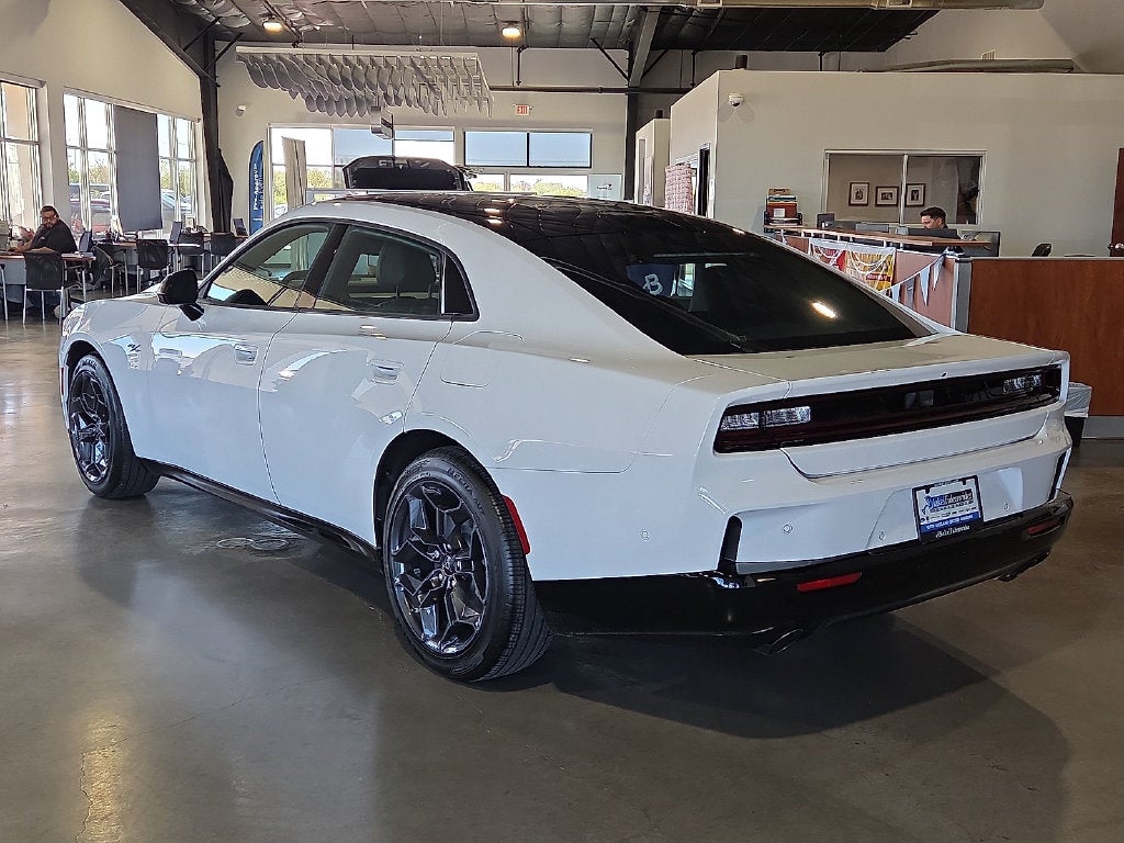 2027 Dodge Charger CHARGER R/T 4-DOOR AWD