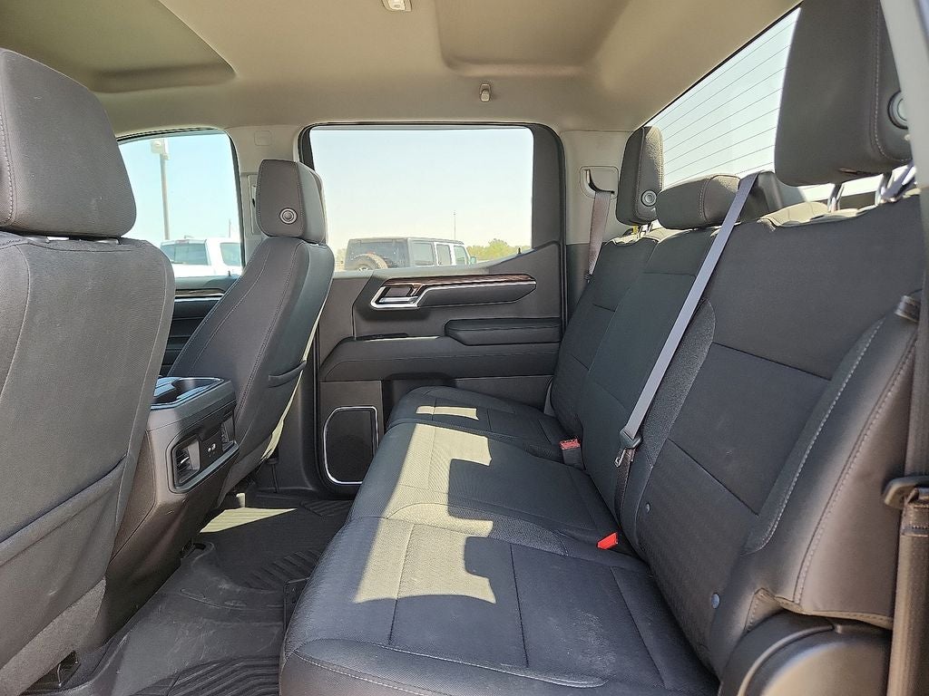2022 Chevrolet Silverado 1500 4WD Crew Cab Standard Bed LT