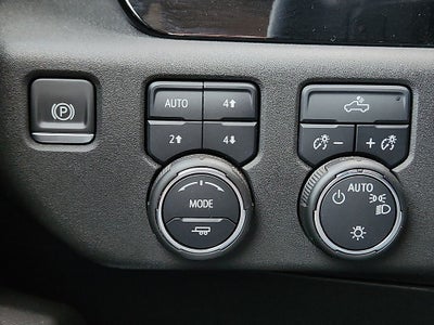 2022 Chevrolet Silverado 1500 4WD Crew Cab Standard Bed LT