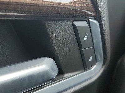 2022 Chevrolet Silverado 1500 4WD Crew Cab Standard Bed LT