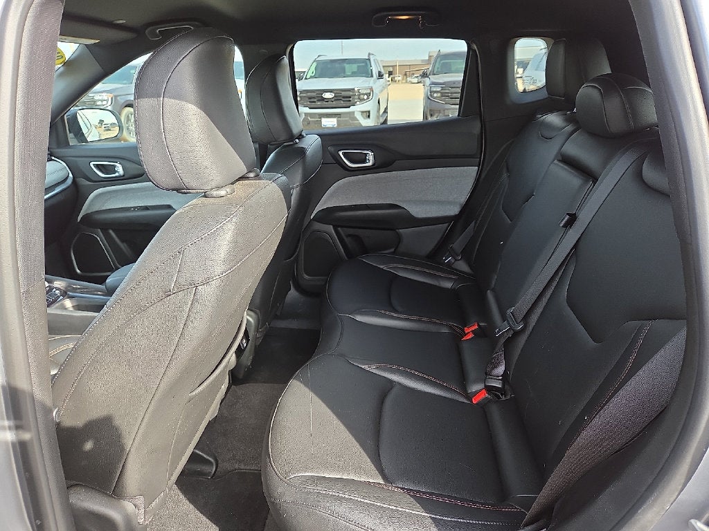 2024 Jeep Compass Latitude Lux FWD