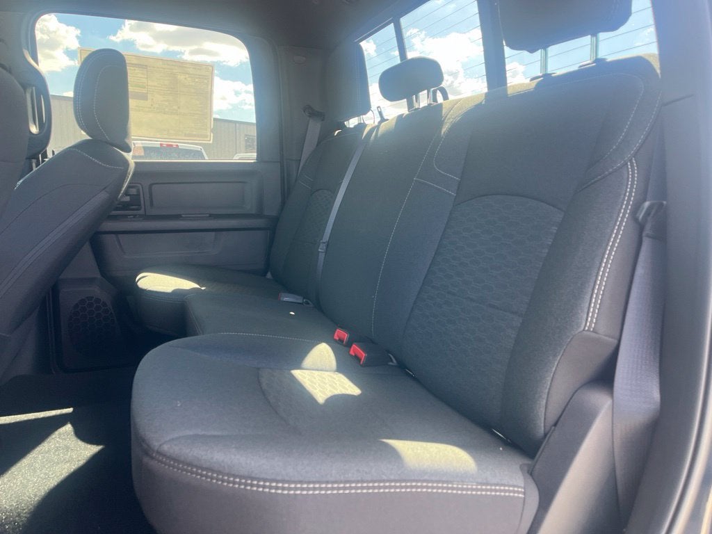 2026 RAM 2500 RAM 2500 TRADESMAN CREW CAB 4X4 6'4' BOX