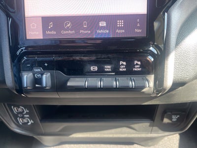 2026 RAM 2500 RAM 2500 TRADESMAN CREW CAB 4X4 6'4' BOX