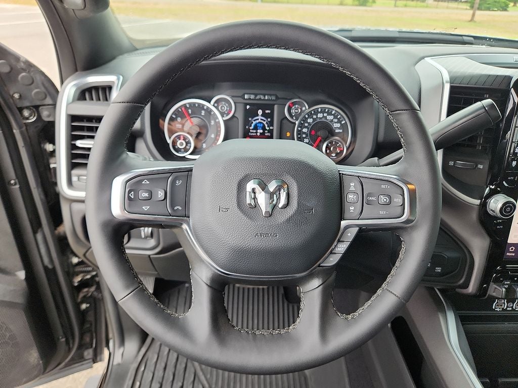 2025 RAM 2500 RAM 2500 BIG HORN CREW CAB 4X4 6'4' BOX