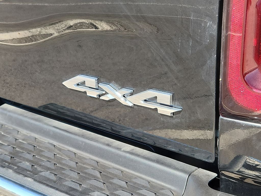 2026 RAM 3500 Tradesman Crew Cab 4x4 8' Box
