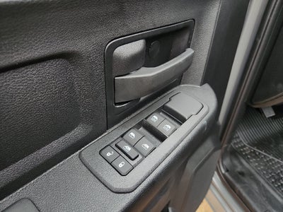 2027 RAM 3500 RAM 3500 TRADESMAN CREW CAB 4X4 8' BOX