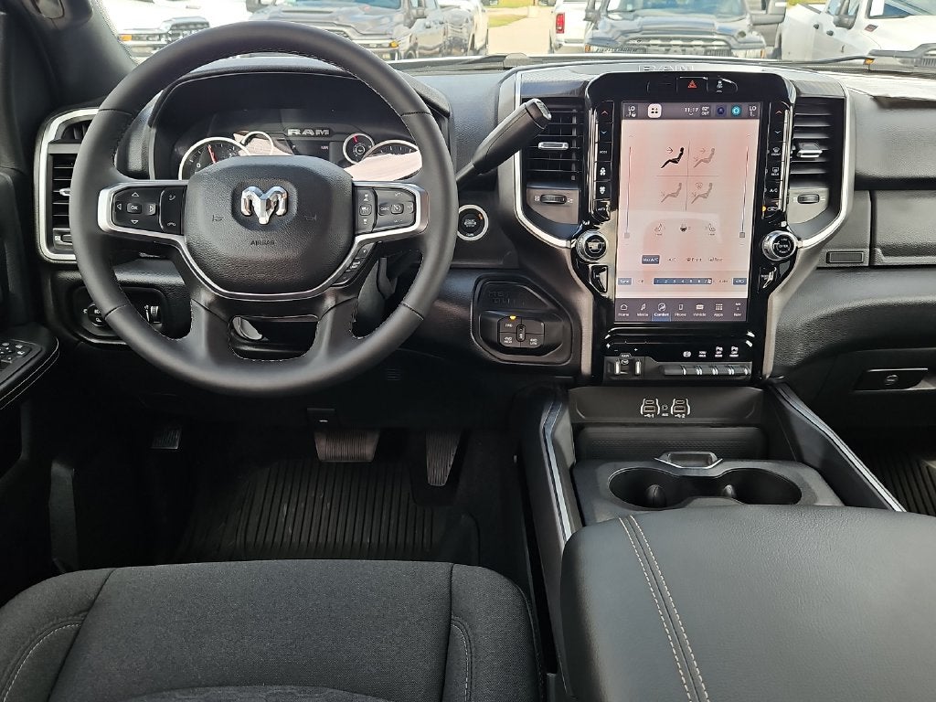 2026 RAM 3500 RAM 3500 LONE STAR CREW CAB 4X4 8' BOX