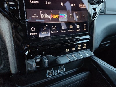 2027 RAM 3500 RAM 3500 LONE STAR CREW CAB 4X4 8' BOX