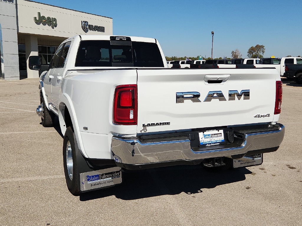 2027 RAM 3500 RAM 3500 LARAMIE CREW CAB 4X4 8' BOX